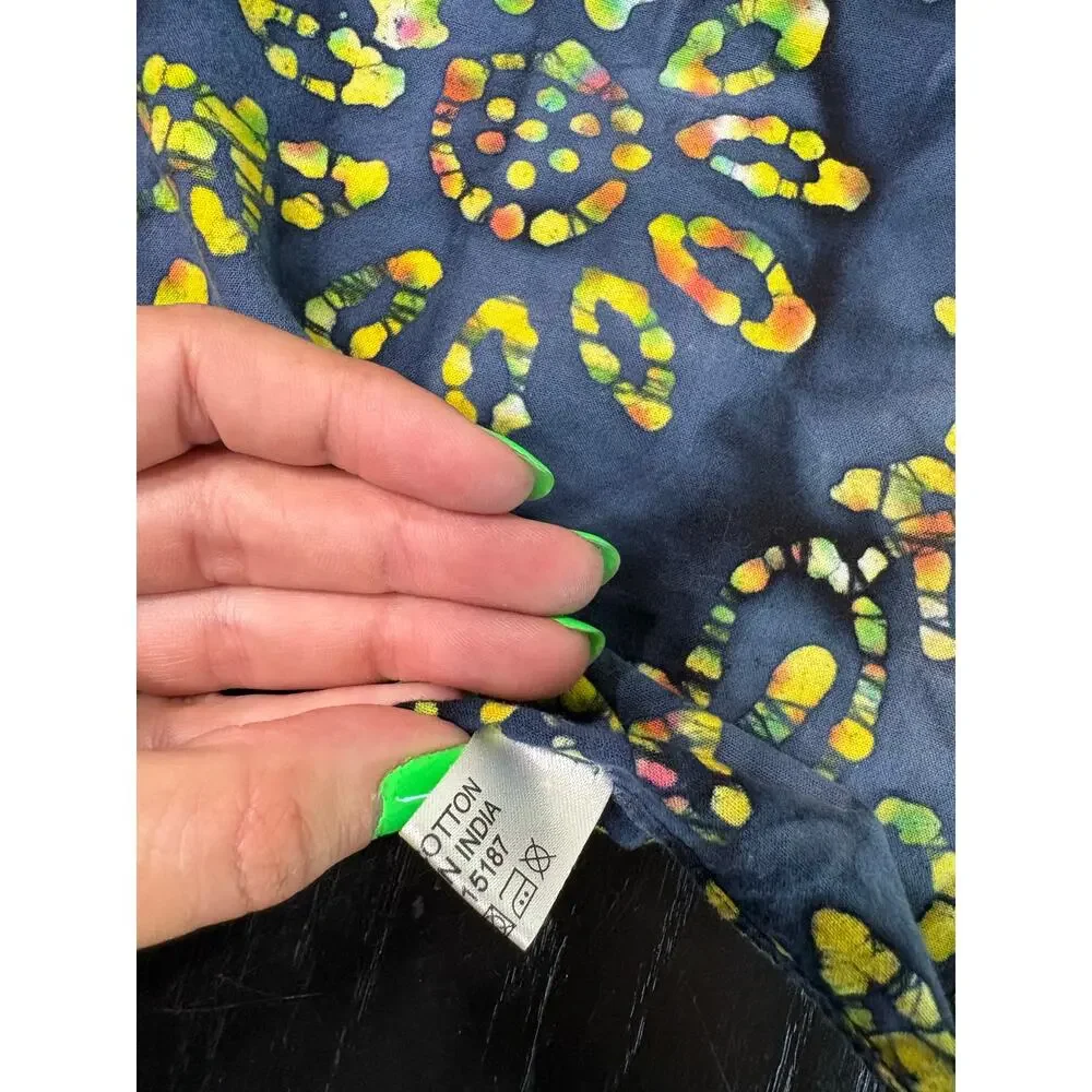 Unbranded cotton square